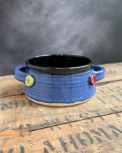 Load image into Gallery viewer, Buttons Brie Baker