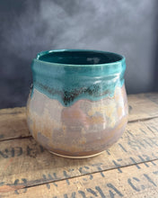Load image into Gallery viewer, Teal/Tan Yarn Bowl
