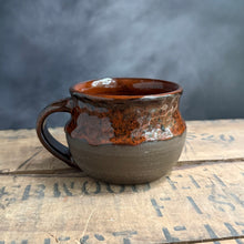 Load image into Gallery viewer, Medium Faceted Mug
