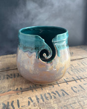 Load image into Gallery viewer, Teal/Tan Yarn Bowl
