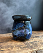 Load image into Gallery viewer, Zodiac Wax Warmer
